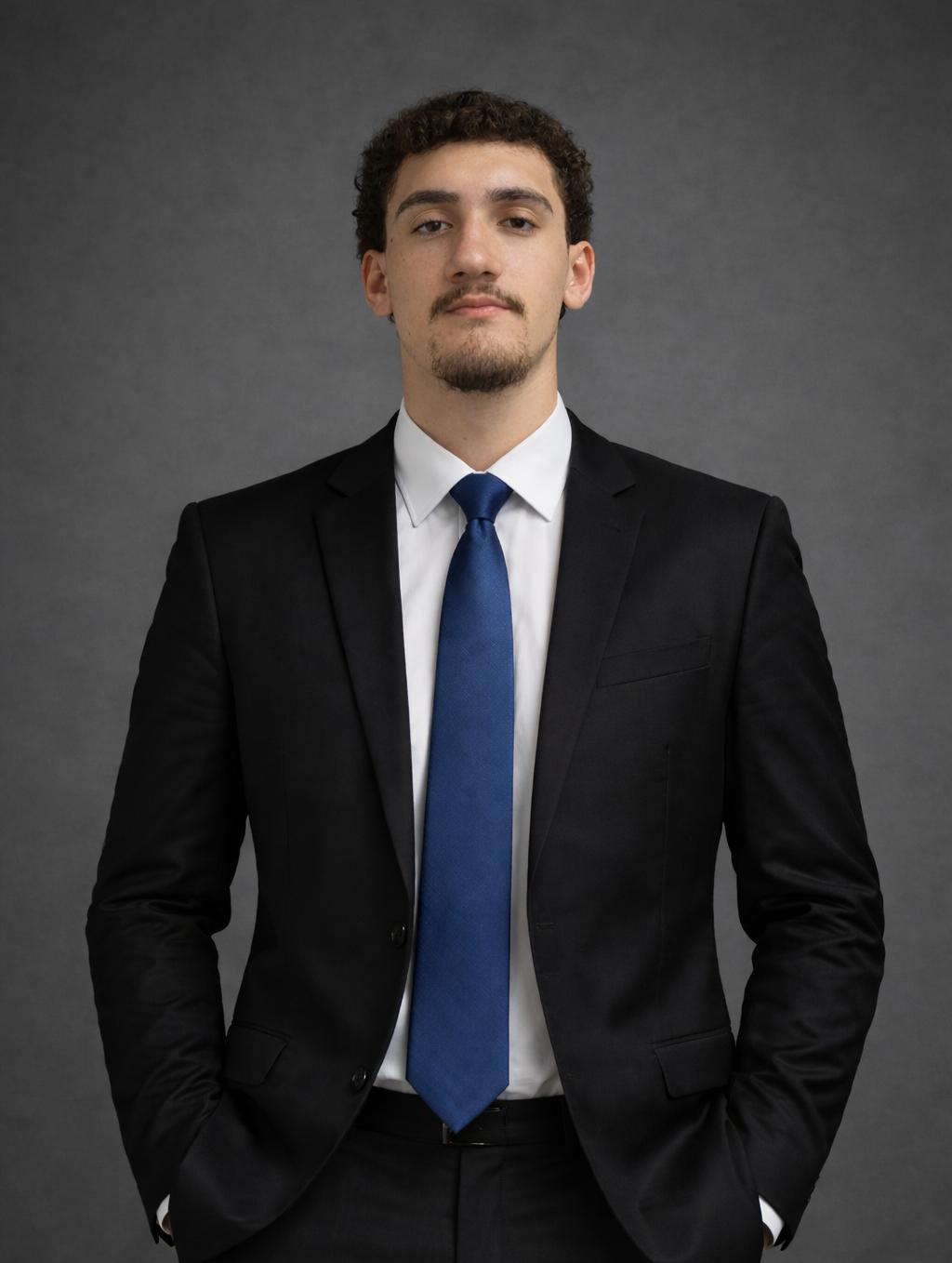 Lucas Eugênio, assistente jurídico
